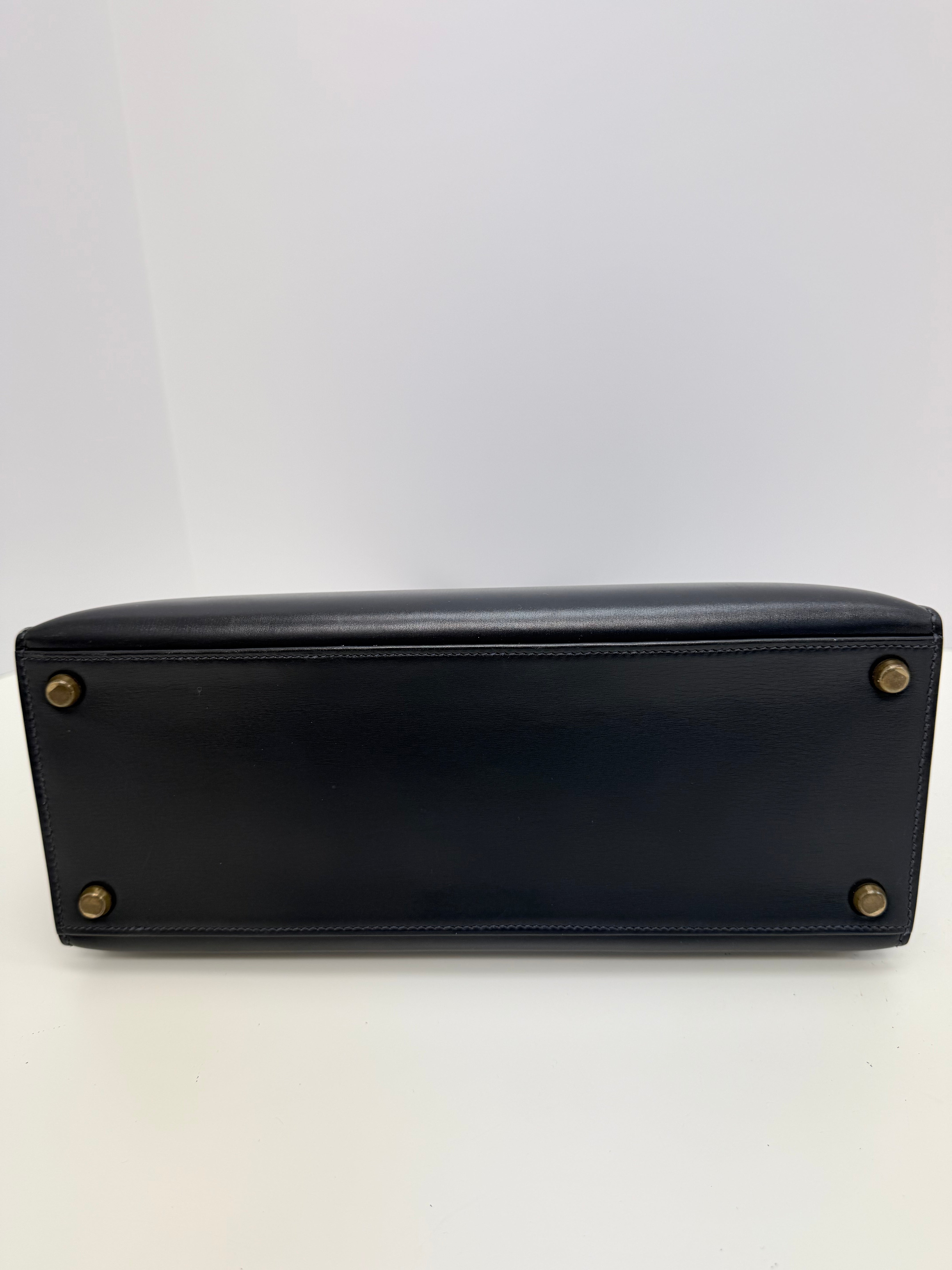 Hermes Vintage Kelly Sellier 28 Gold Finish Blue Nuit Box Top Handle Bag