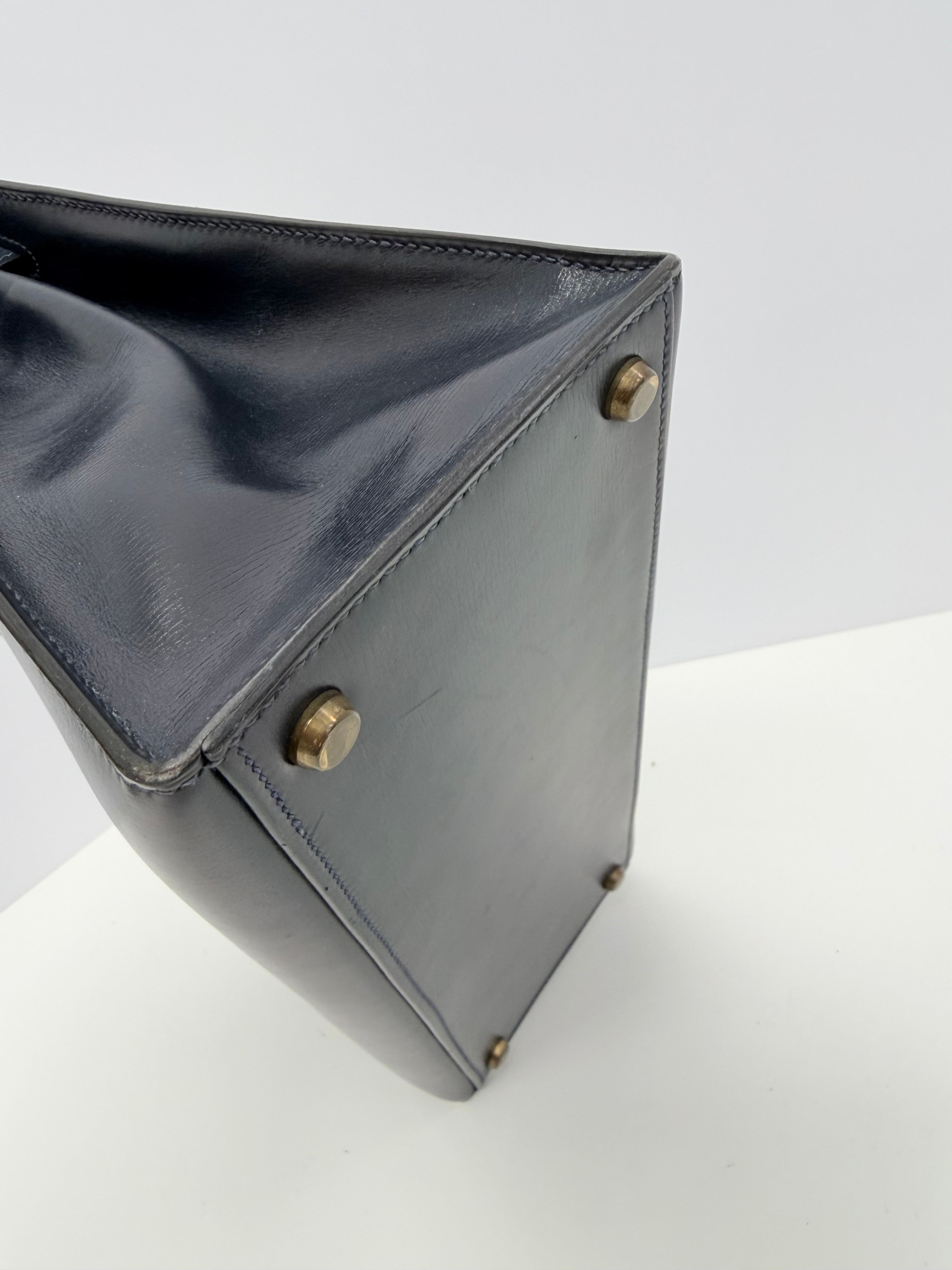 Hermes Vintage Kelly Sellier 28 Gold Finish Blue Nuit Box Top Handle Bag